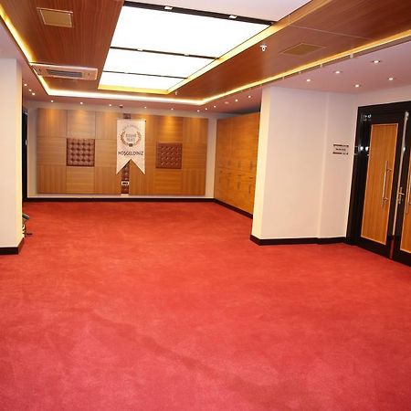 Atasehir Palace Hotel & Conference Istanbulská provincie Exteriér fotografie