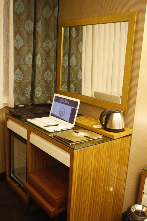 Atasehir Palace Hotel & Conference Istanbulská provincie Exteriér fotografie