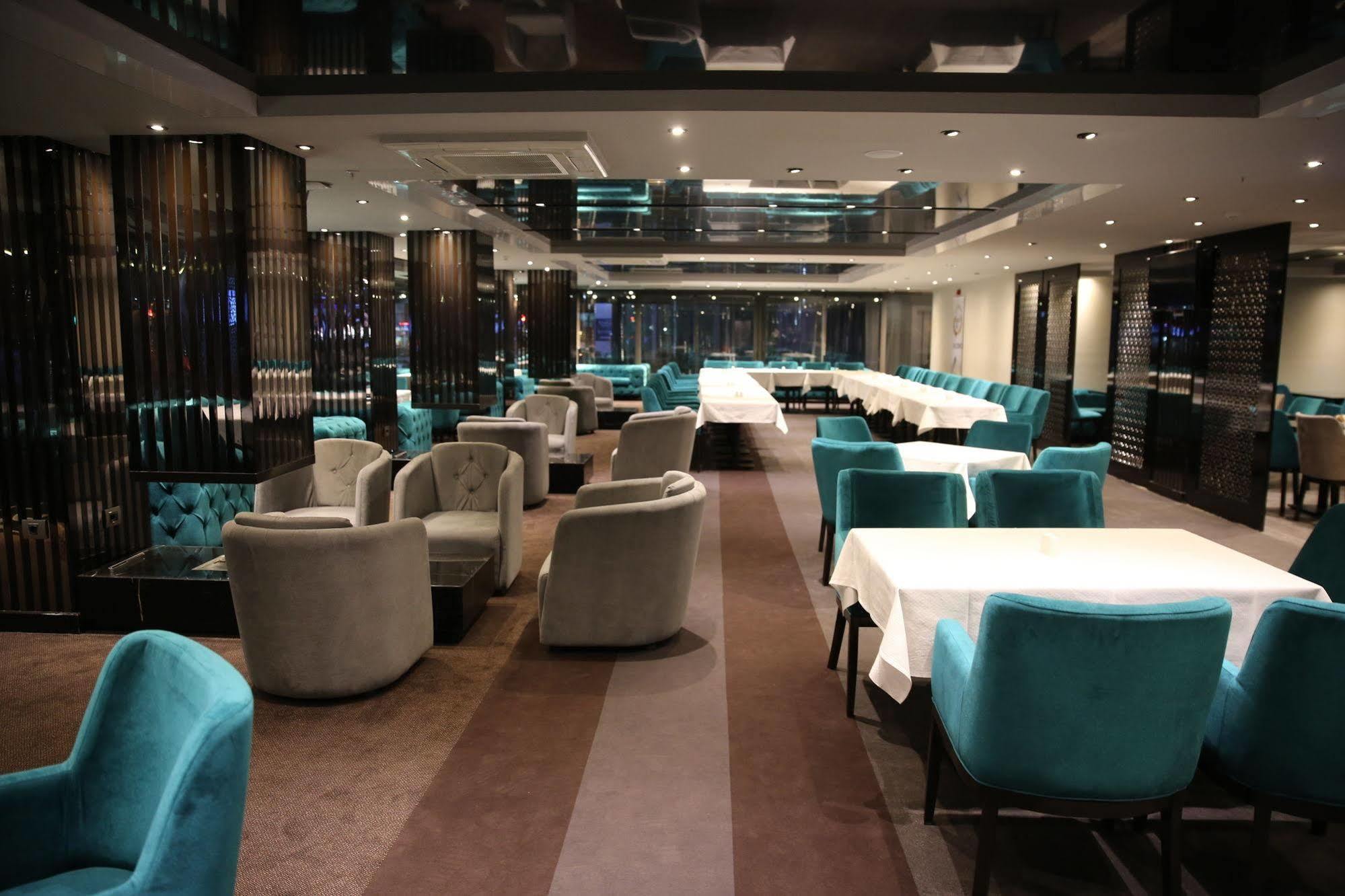 Atasehir Palace Hotel & Conference Istanbulská provincie Exteriér fotografie