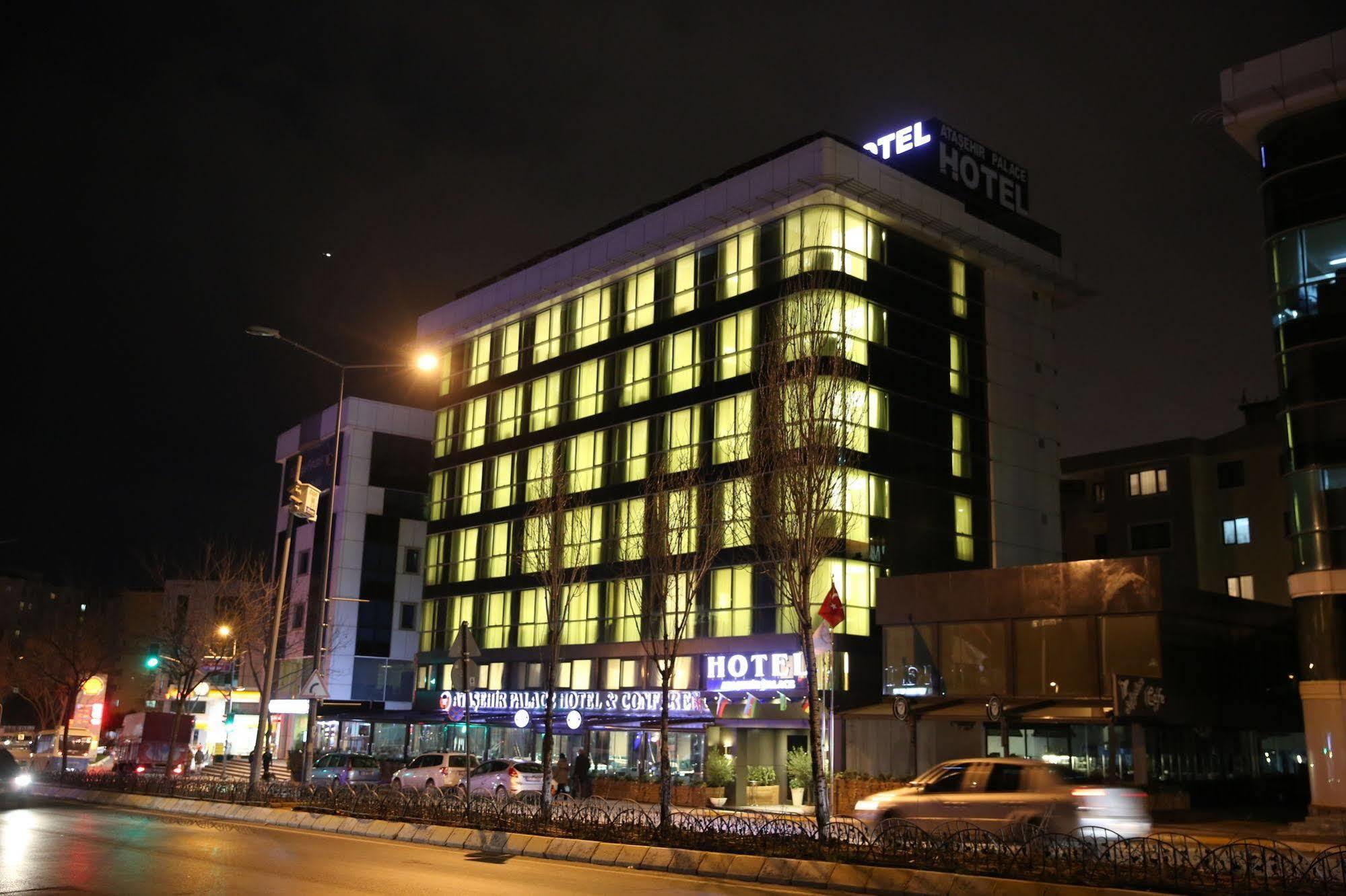 Atasehir Palace Hotel & Conference Istanbulská provincie Exteriér fotografie